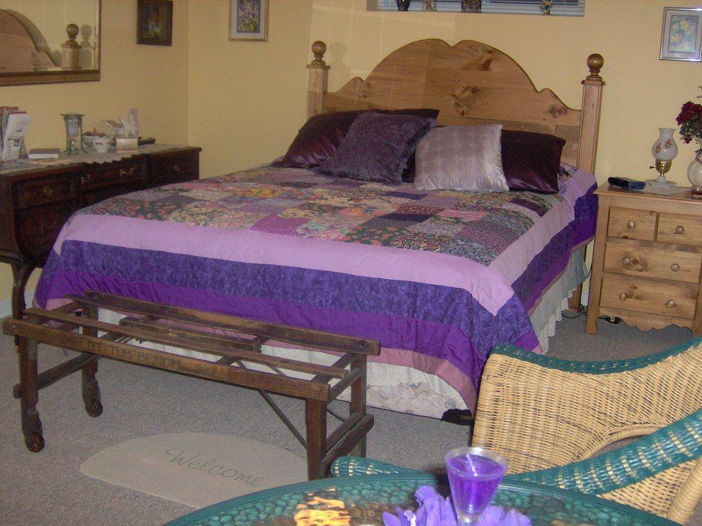Carrousel Bed & Breakfast Cayuga ภายนอก รูปภาพ